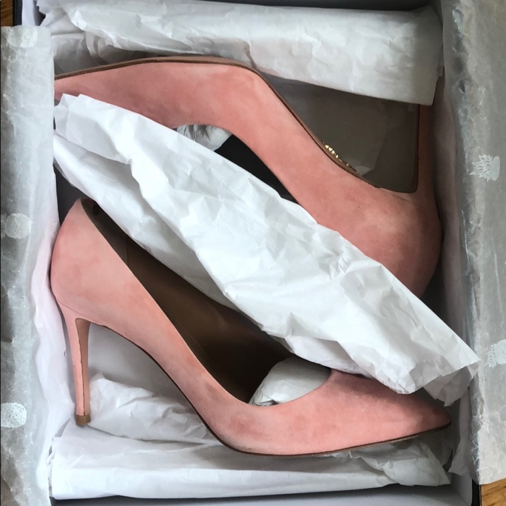 Aquazzura simply irresistible pump size 37.5